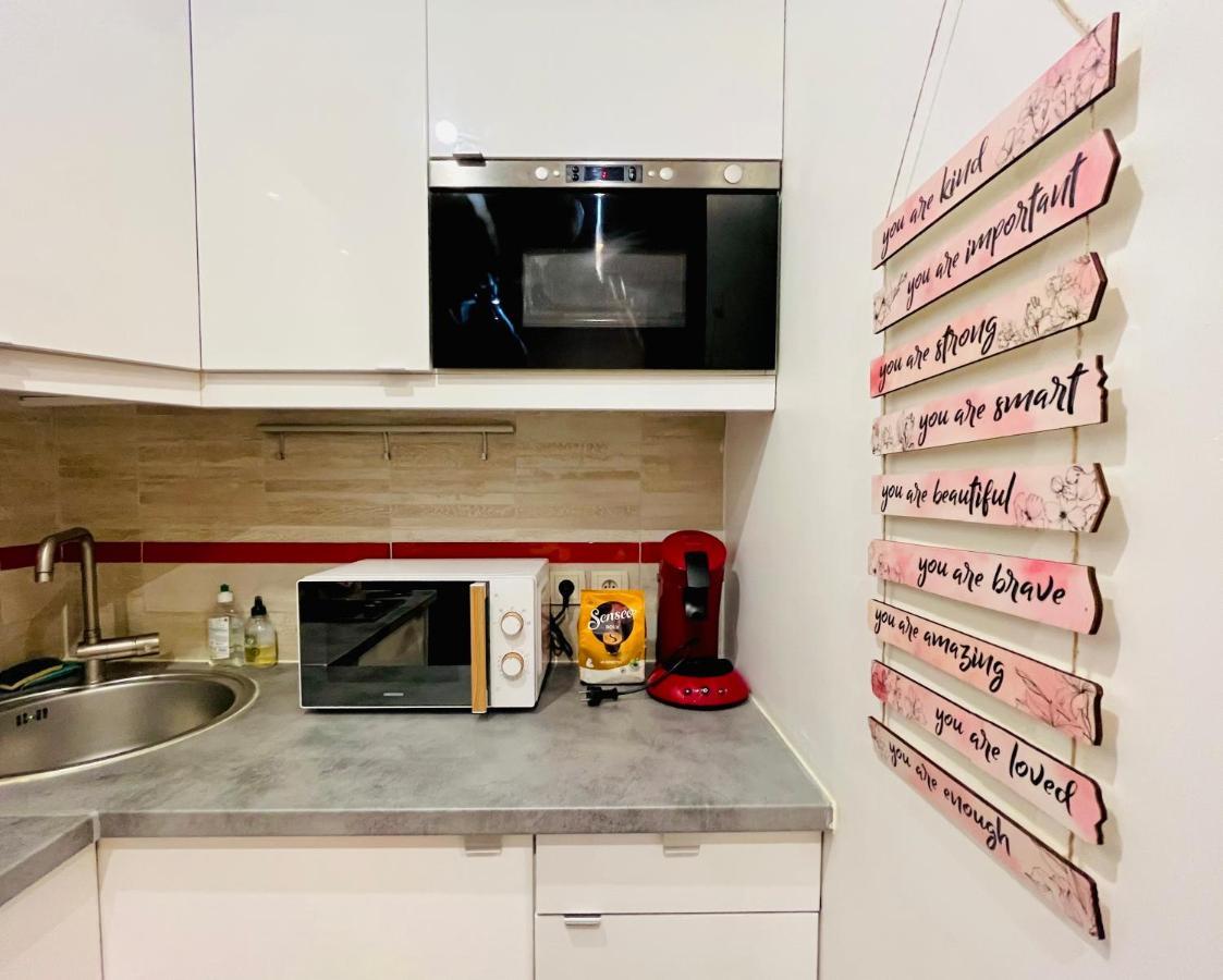 Dream Dwell Paris-Chic Flat In The Heart Of Marais Near Pompidou Centre Leilighet Eksteriør bilde